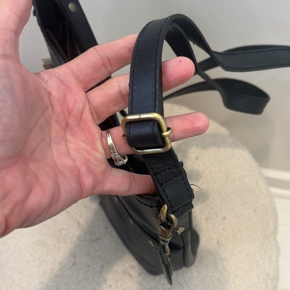 Born Elegant Black Leather Shoulder Bag NWT! - Picture 12 of 12